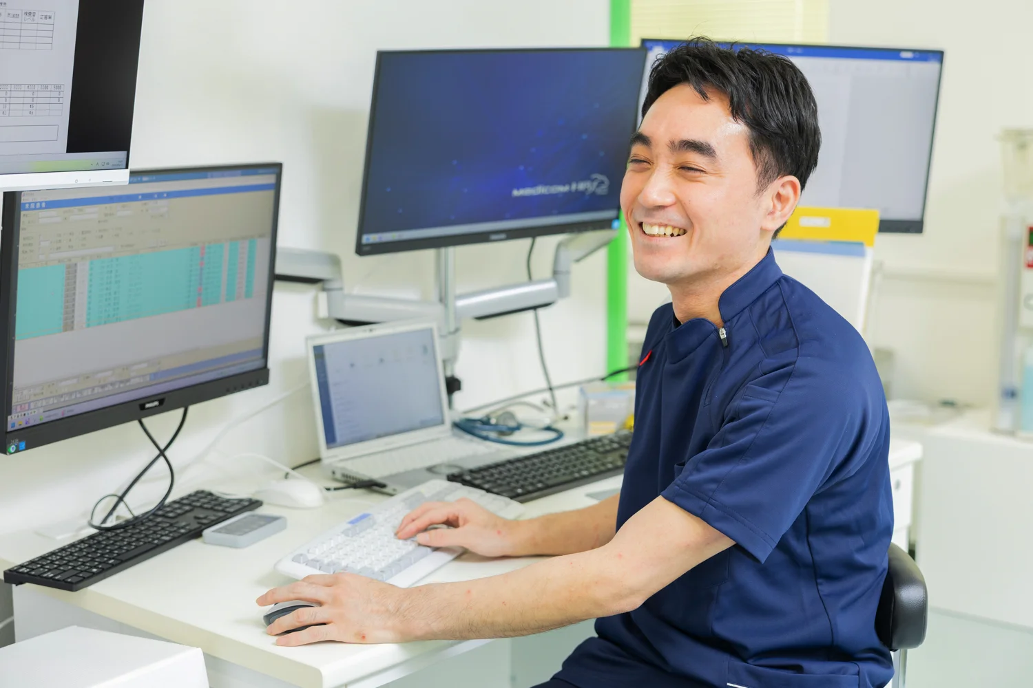 受付・ご案内の様子